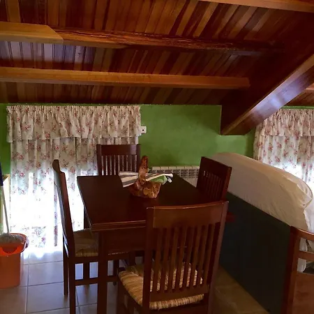 Rurales Casa Ron * Coana